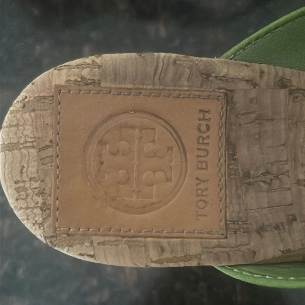 🌿Tory Burch Lime Green Cork Sandals🌿